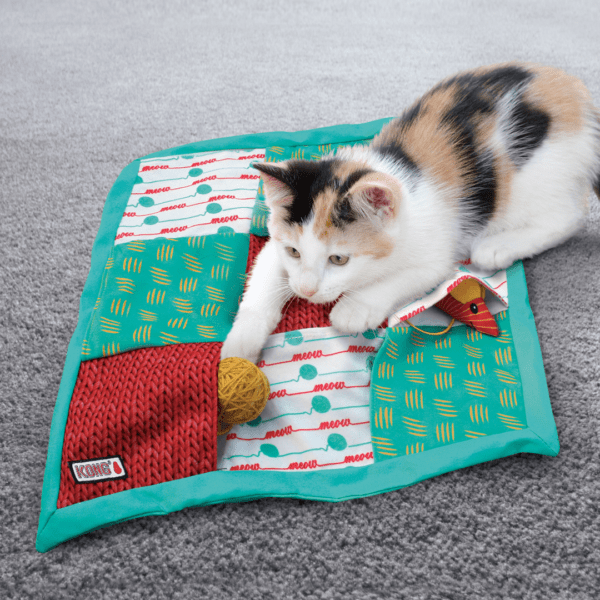 KONG® Puzzlement Pockets Cat Toy