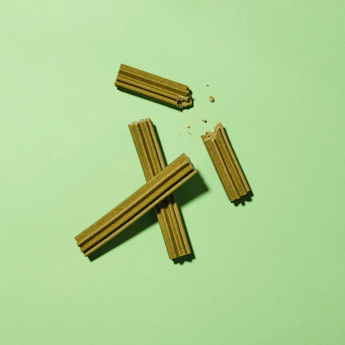 Pooch & Mutt : Superfood Dental Sticks - 7 Sticks (251g)