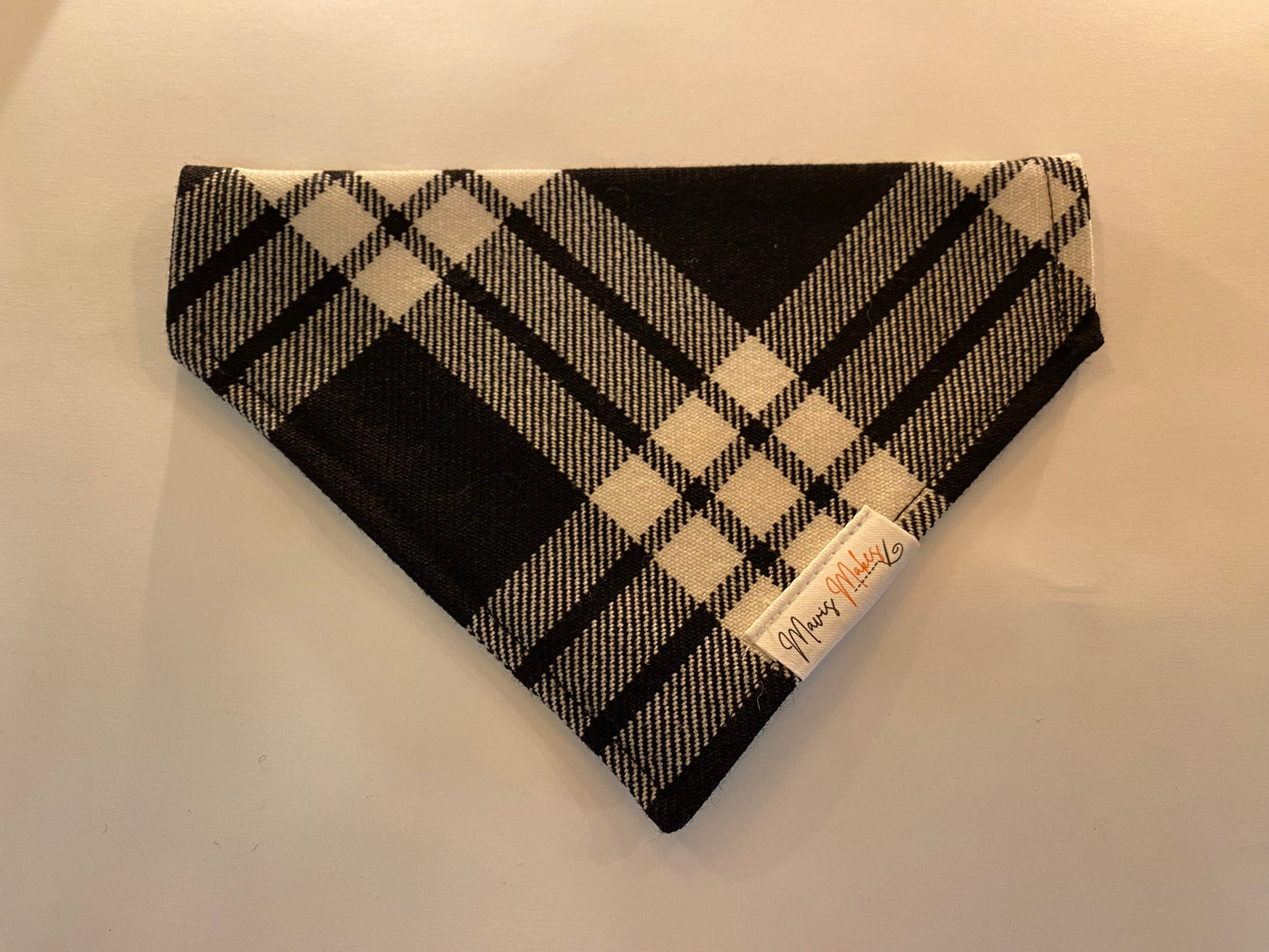 Scottish Royal Dog Bandana - Black / White